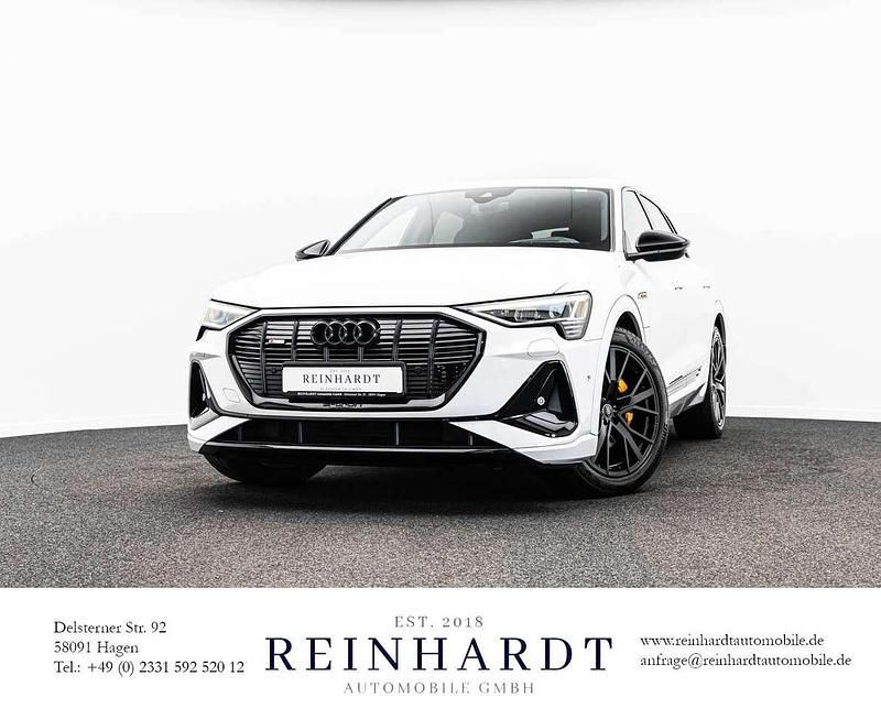Gletscherweiß metallic Gebraucht 2022 Audi e-tron Black Edition SUV | 42.700 € (Fairer Preis) - Bild 1/3