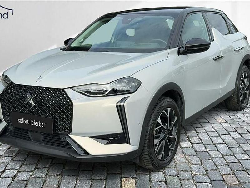Grau Gebraucht 2024 DS Automobiles DS3 SUV | 22.970 € (Fairer Preis) - Bild 1/2