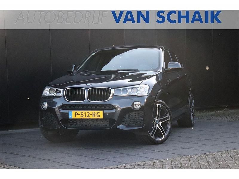Grau Gebraucht 2016 BMW X4 M Sport SUV | 25.618 € (Fairer Preis) - Bild 1/4