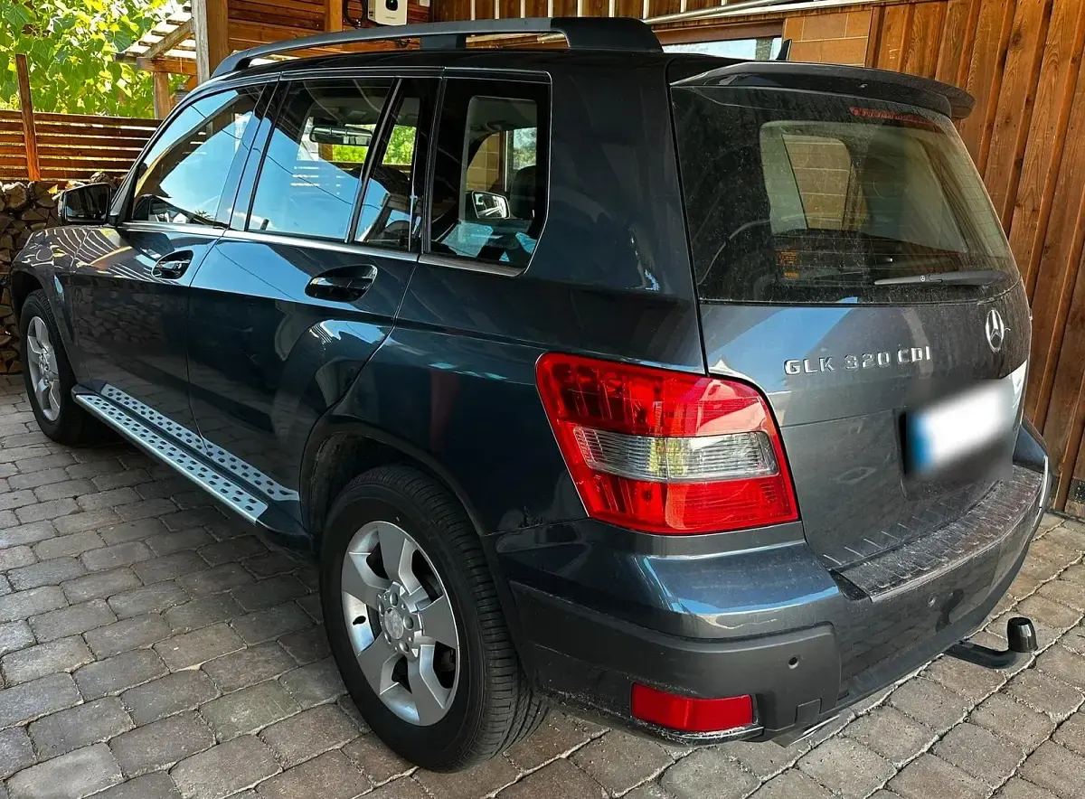 Gebraucht Mercedes GLK320 224 PS (164 kW) 2008 Grau SUV