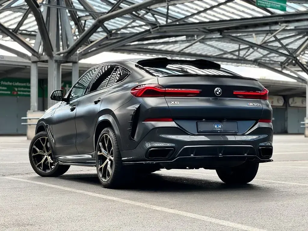 Gebraucht BMW X6 M50 Performance 530 PS (389 kW) 2022 Grau SUV