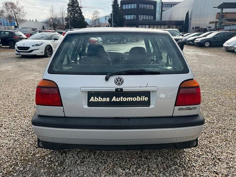 Gebraucht VW Golf III 75 PS (55 kW) 1992 Silber Kleinwagen