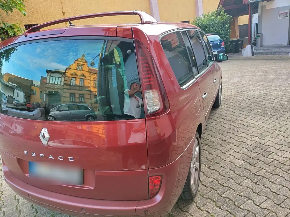 Gebraucht Renault Espace Initiale 181 PS (133 kW) 2008 Rot Van / Kleinbus