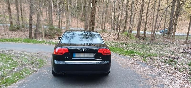 Używany Audi A4 2005 Czarny Sedan/Limuzyna