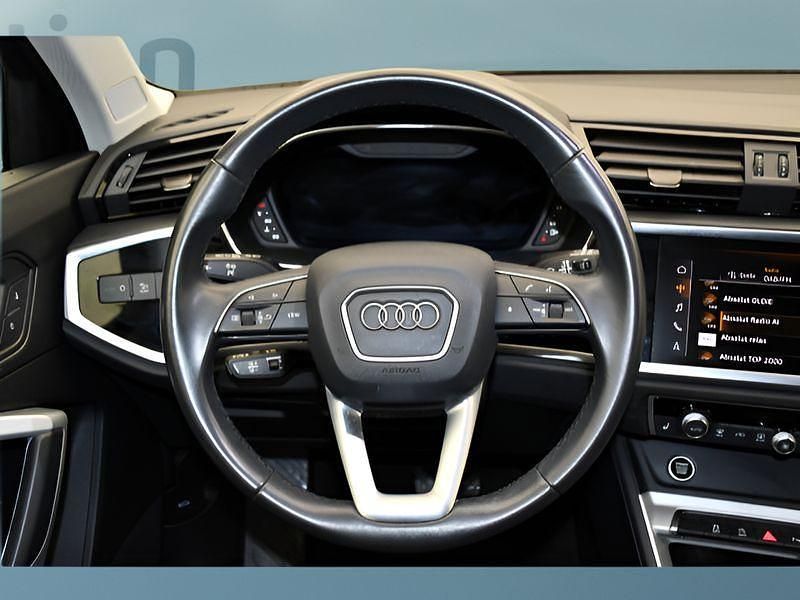 Gebraucht Audi Q3 190 PS (139 kW) 2022 Schwarz SUV