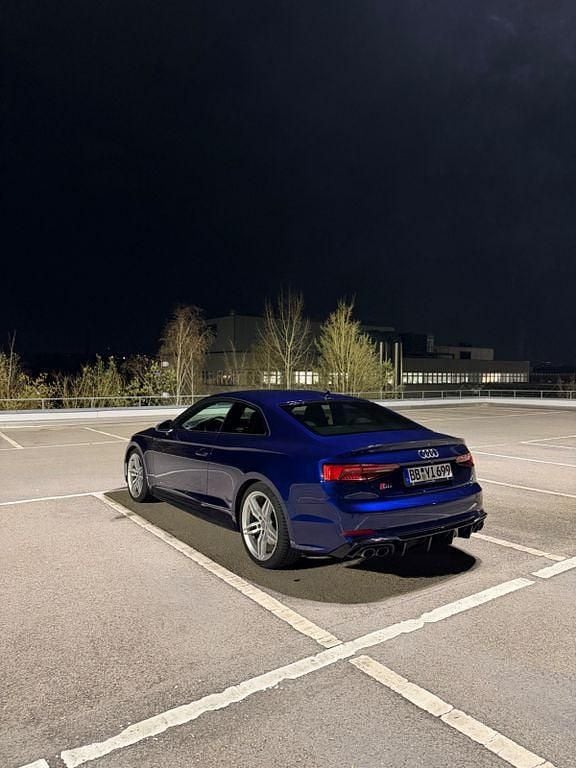 Gebraucht Audi S5 Ambiente 354 PS (260 kW) 2017 Blau Coupé