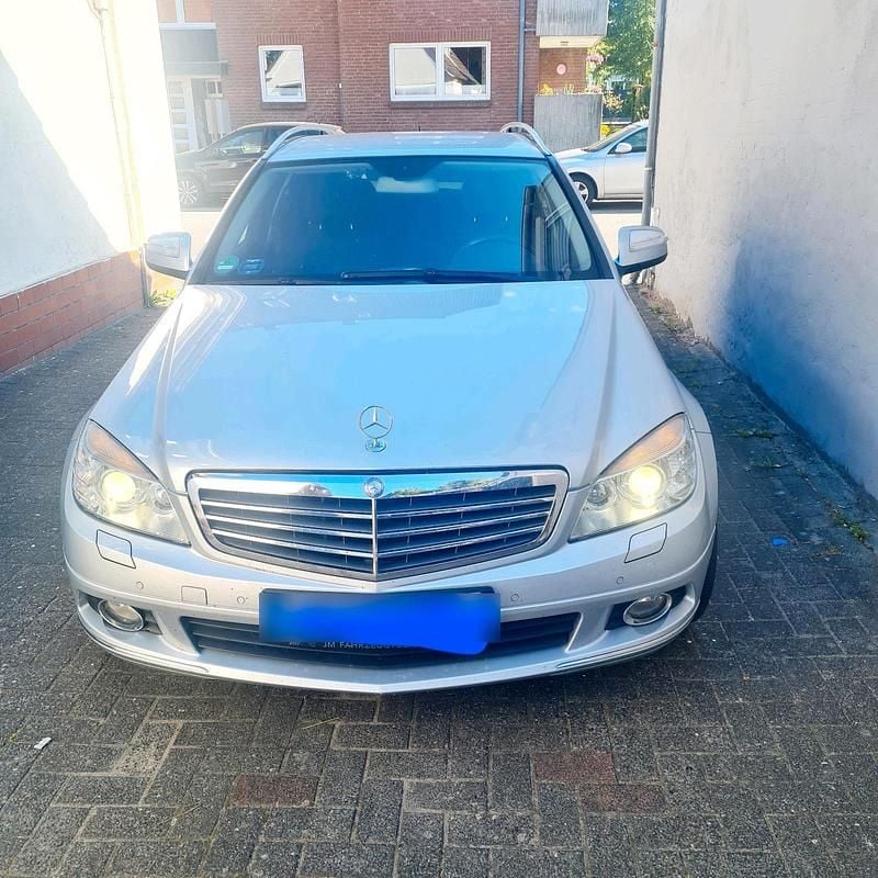 Silber Gebraucht 2008 Mercedes C230 Kombi | 5.600 € (Fairer Preis) - Bild 1/4