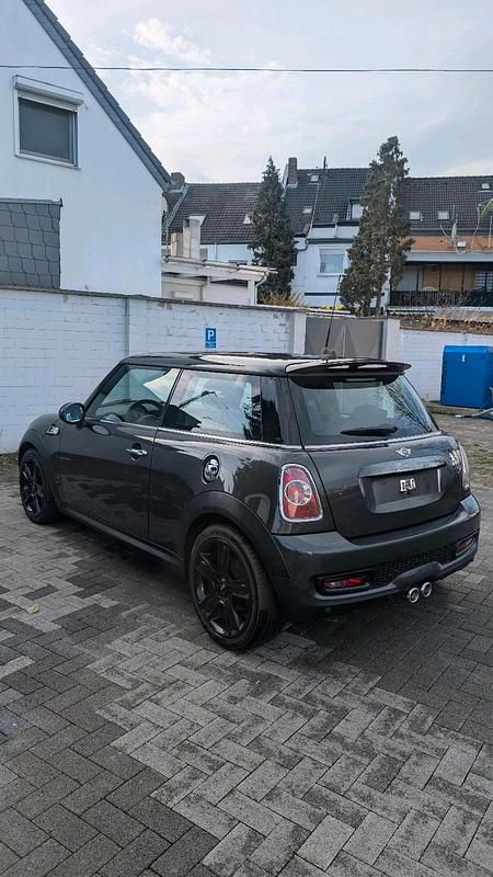 Gebraucht Mini Cooper SD 143 PS (105 kW) 2013 Grau Kleinwagen