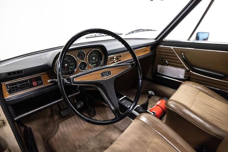 Gebraucht Audi 100 101 PS (74 kW) 1970 Braun Limousine