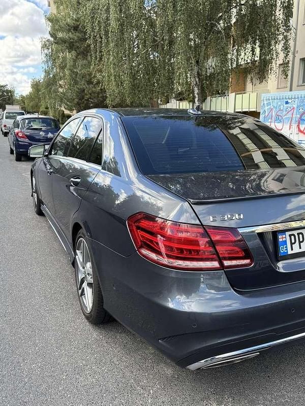 Gebraucht Mercedes E350 306 PS (225 kW) 2014 Limousine