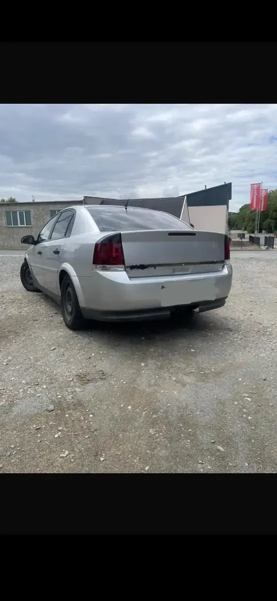Gebraucht Opel Vectra 147 PS (108 kW) 2004 Silber Limousine