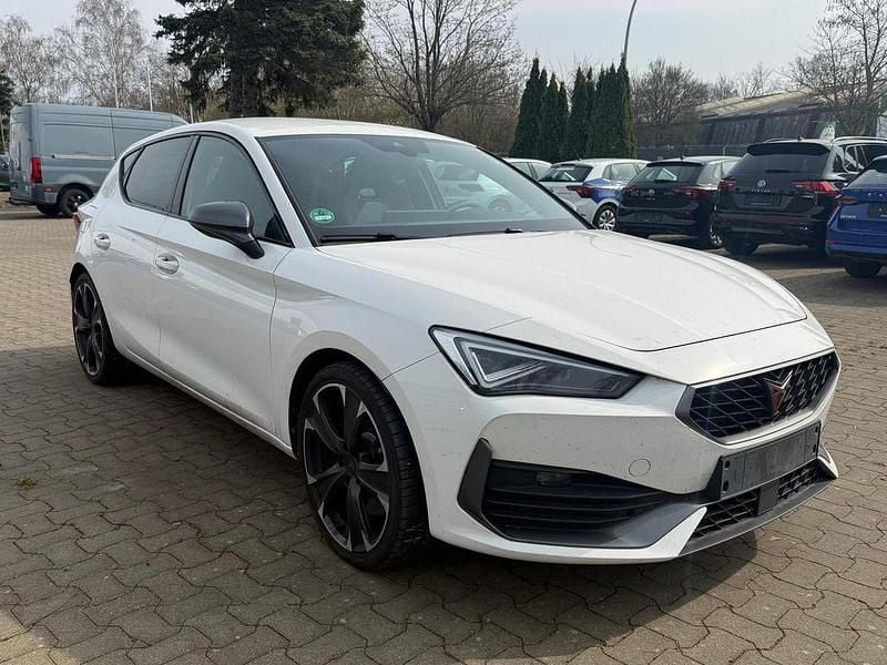 Gebraucht Cupra Leon VZ 245 PS (180 kW) 2023 Weiß Limousine