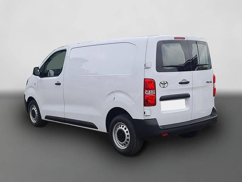Gebraucht Toyota Proace 144 PS (105 kW) 2024 Weiß Van / Kleinbus