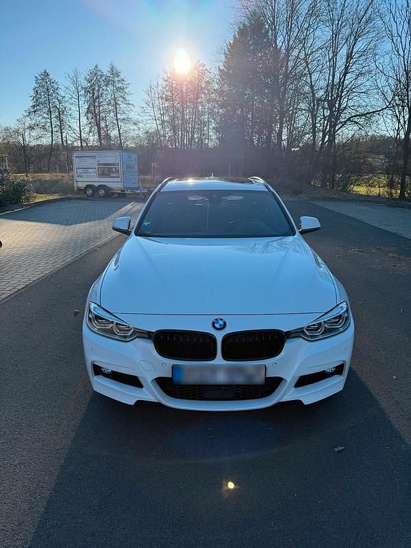 Gebraucht BMW 335 Shadowline 313 PS (230 kW) 2016 Weiß Kombi