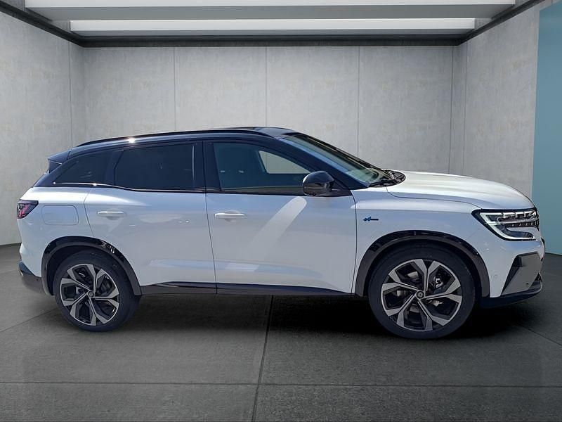 Neu Renault Austral 199 PS (146 kW) 2025 Schwarz SUV