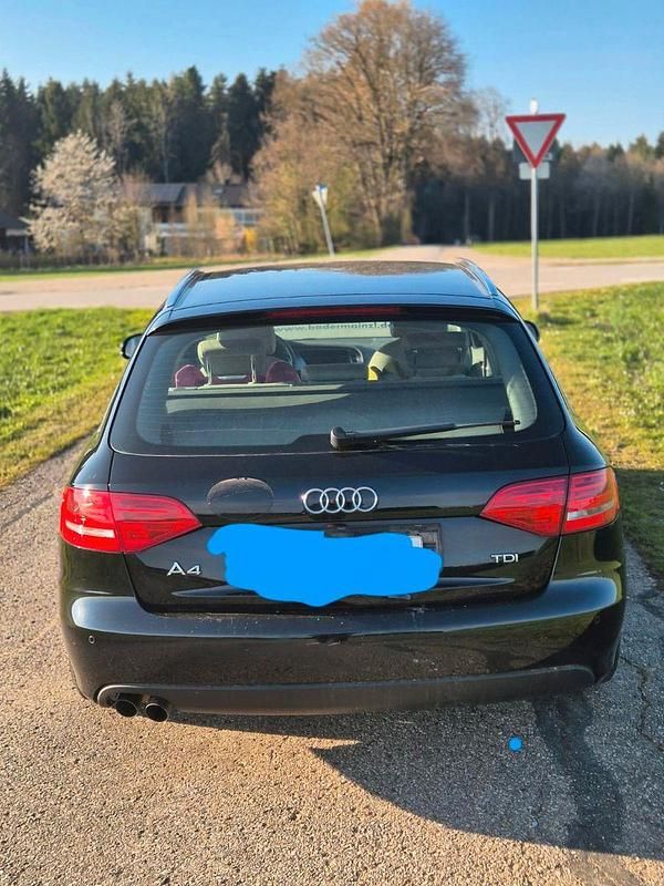 Gebraucht Audi A4 Ambition 143 PS (105 kW) 2011 Schwarz Kombi