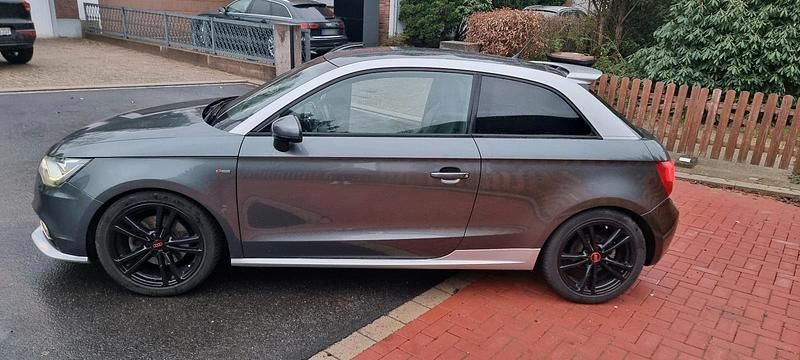 Gebraucht Audi A1 185 PS (136 kW) 2011 Grau Kleinwagen
