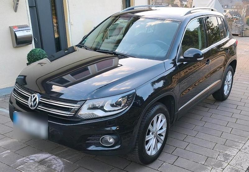 Gebraucht VW Tiguan Style 140 PS (102 kW) 2012 Schwarz SUV