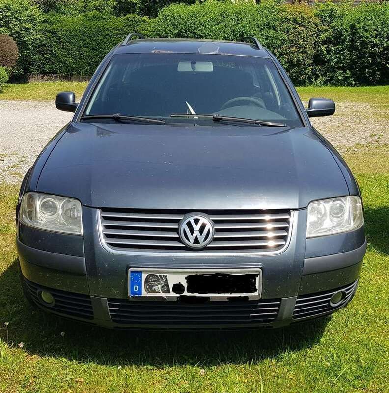 Schwarz Gebraucht 2001 VW Passat Kombi | 1.200 € (Guter Preis) - Bild 1/4