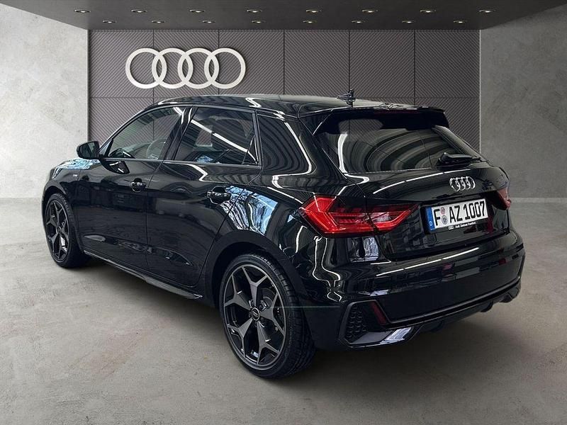 Gebraucht Audi A1 Sportback S-Line 150 PS (110 kW) 2026 Schwarz Kleinwagen