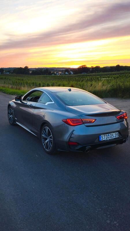 Grau Gebraucht 2018 Infiniti Q60 Coupé | 21.000 € - Bild 1/4