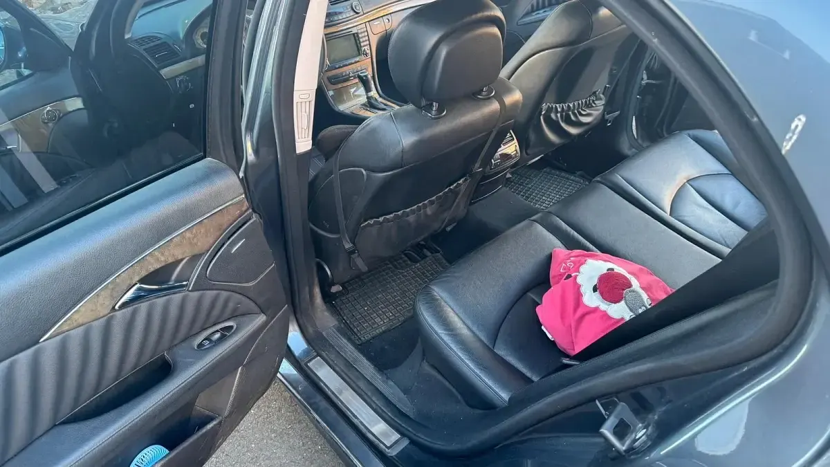 Gebraucht Mercedes E320 224 PS (164 kW) 2008 Grau Limousine