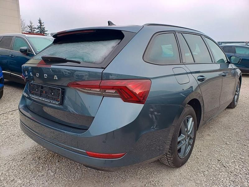 Gebraucht Skoda Octavia Style 150 PS (110 kW) 2021 Grau Kombi