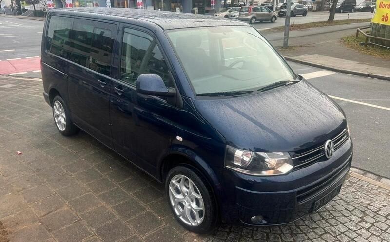 Blau Gebraucht 2012 VW T5 Van | 16.200 € (Guter Preis) - Bild 1/4