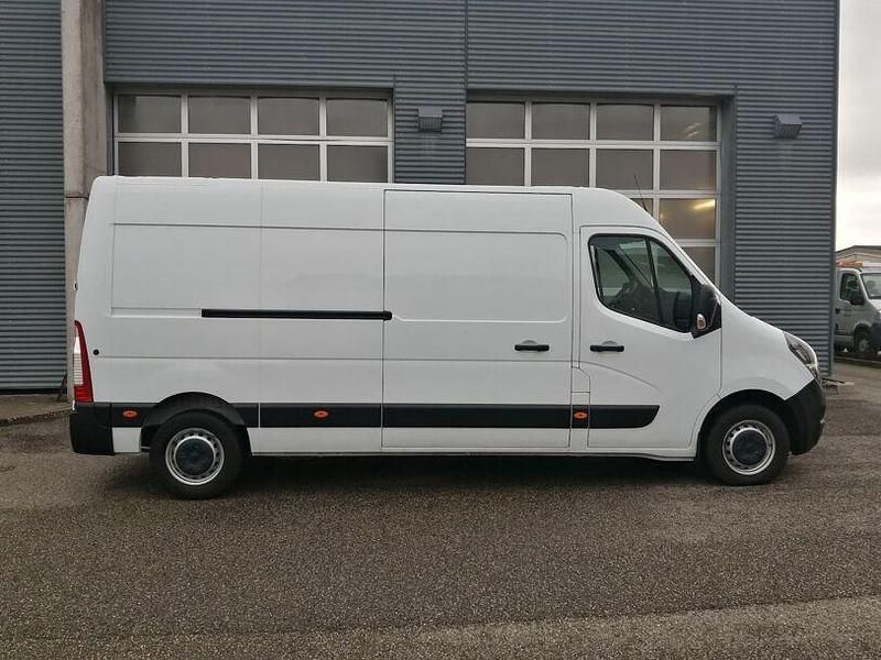 Gebraucht Opel Movano 150 PS (110 kW) 2021 Mineral/polar weiss (055p) Van