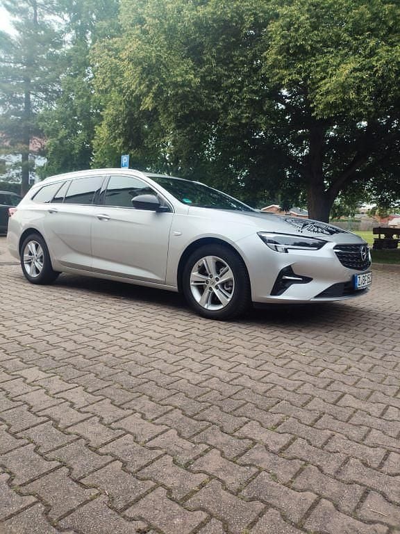 Silber Gebraucht 2021 Opel Insignia Business Kombi | 14.500 € (Guter Preis) - Bild 1/4