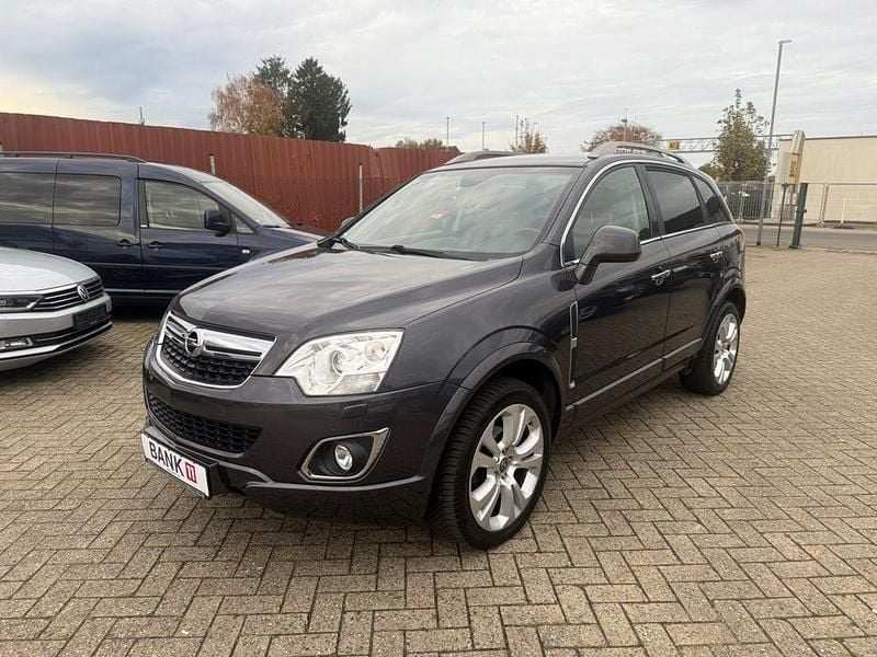 Grau Gebraucht 2013 Opel Antara Cosmo SUV | 8.899 € (Fairer Preis) - Bild 1/4