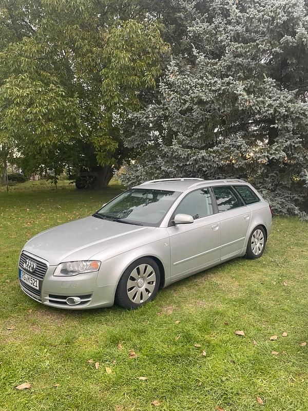 Silber Gebraucht 2006 Audi A4 Kombi | 2.500 € (Superpreis) - Bild 1/4