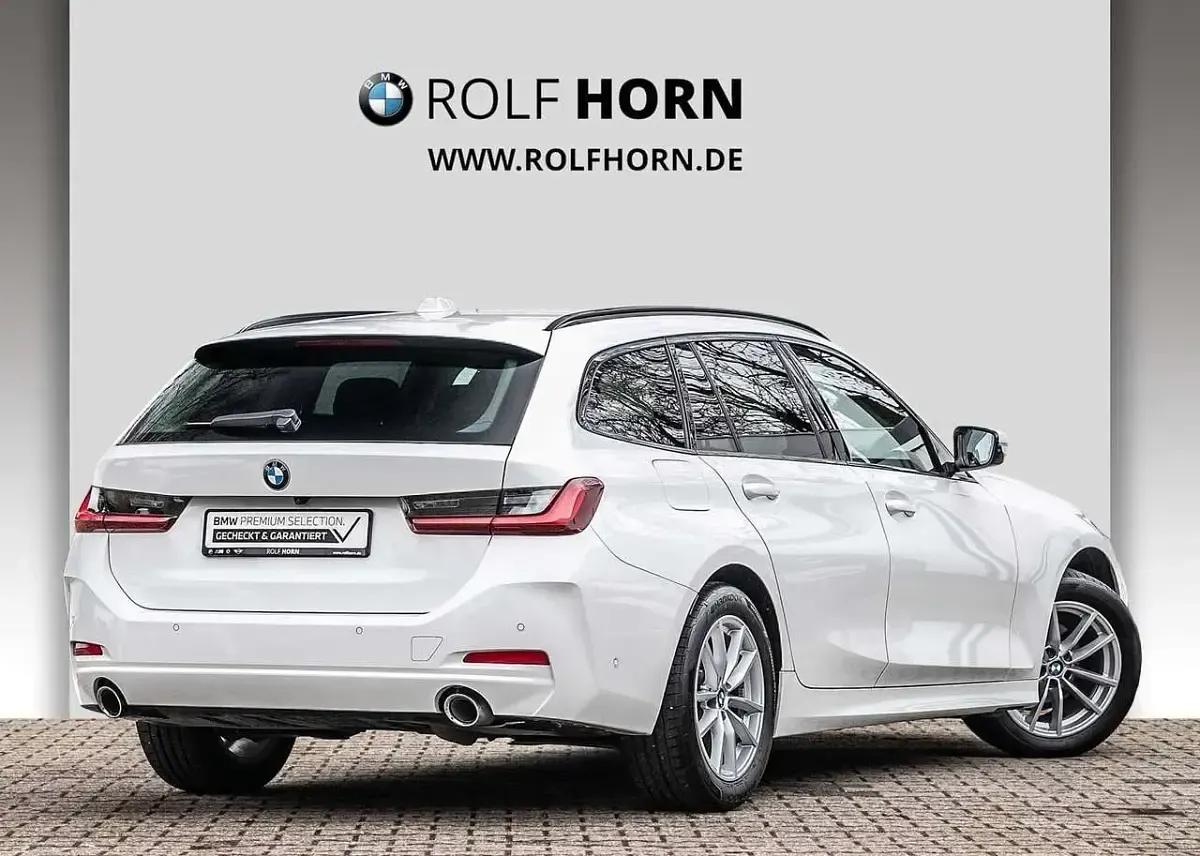 Gebraucht BMW 318 Comfort Edition 150 PS (110 kW) 2025 Weiß Kombi