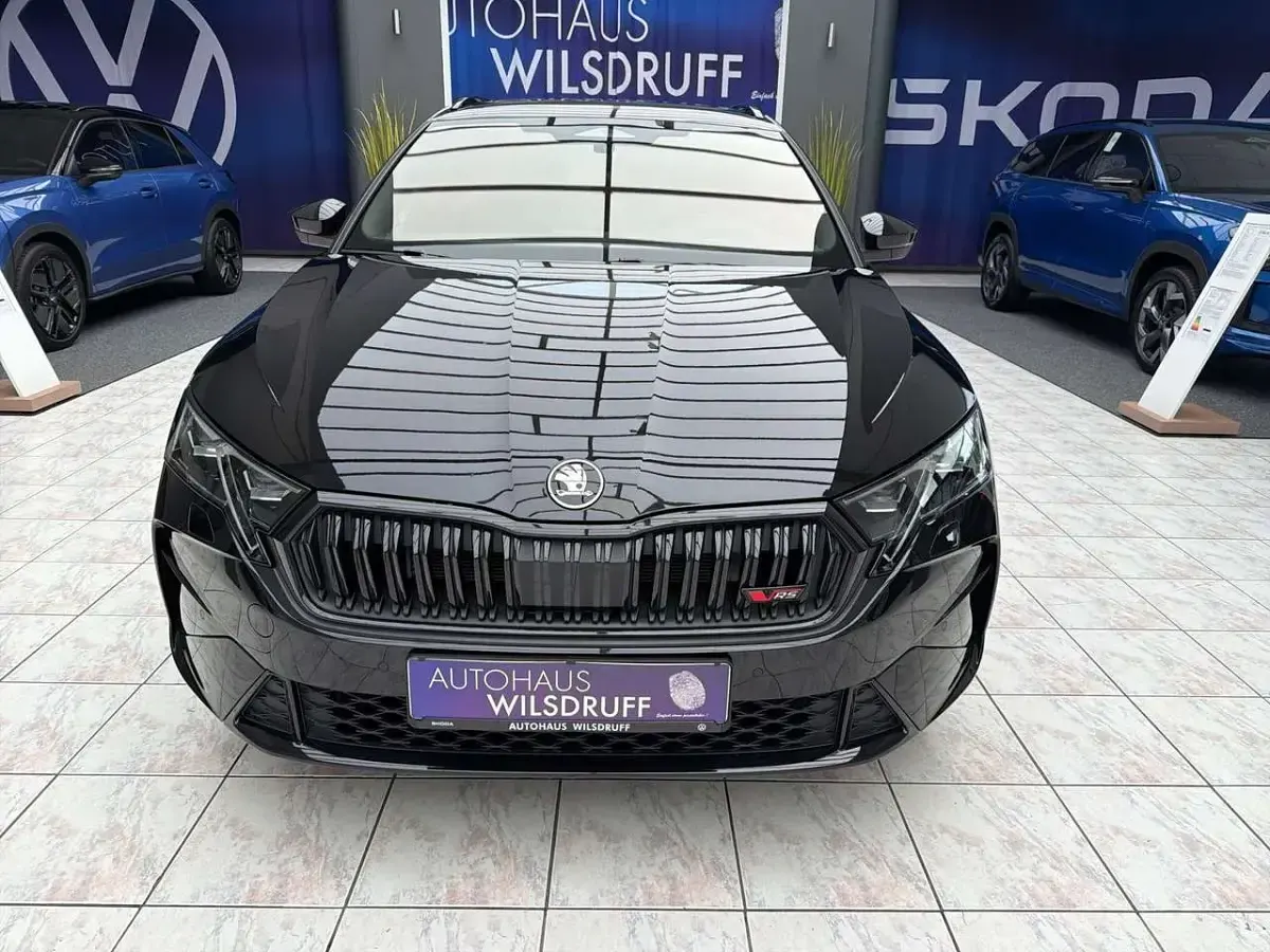 Neu Skoda Octavia RS 265 PS (194 kW) 2026 Schwarz Kombi