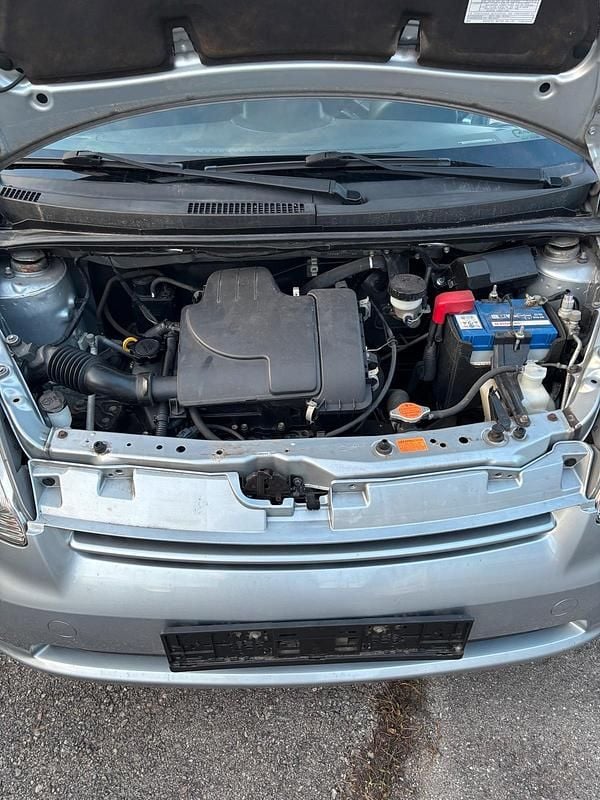 Gebraucht Daihatsu Sirion 70 PS (51 kW) 2006 Beige Kleinwagen