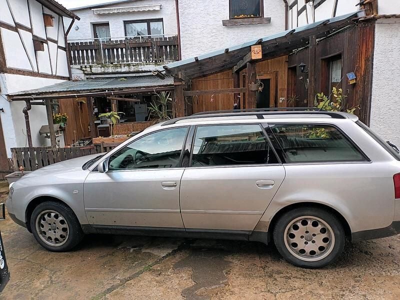 Gebraucht Audi A6 164 PS (120 kW) 2000 Grau Kombi
