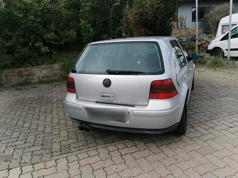 Gebraucht VW Golf IV 204 PS (150 kW) 2000 Silber Limousine
