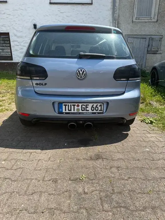 Gebraucht VW Golf VI Style 80 PS (58 kW) 2010 Blau Kleinwagen