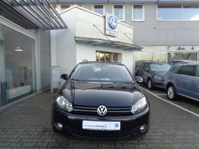 Gebraucht VW Golf VII Match 105 PS (77 kW) 2013 Schwarz metallic Kombi
