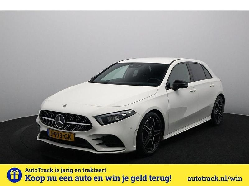 Weiß Gebraucht 2020 Mercedes A160 Business Limousine | 19.964 € (Fairer Preis) - Bild 1/4