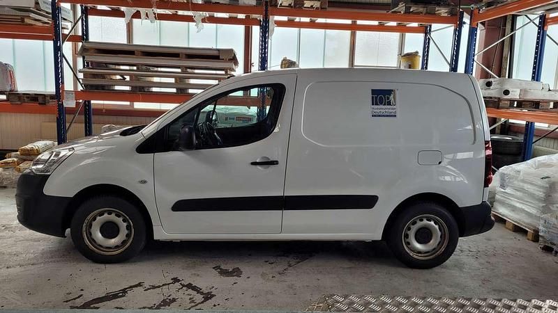 Gebraucht Citroën Berlingo 99 PS (72 kW) 2017 Weiß Van / Kleinbus