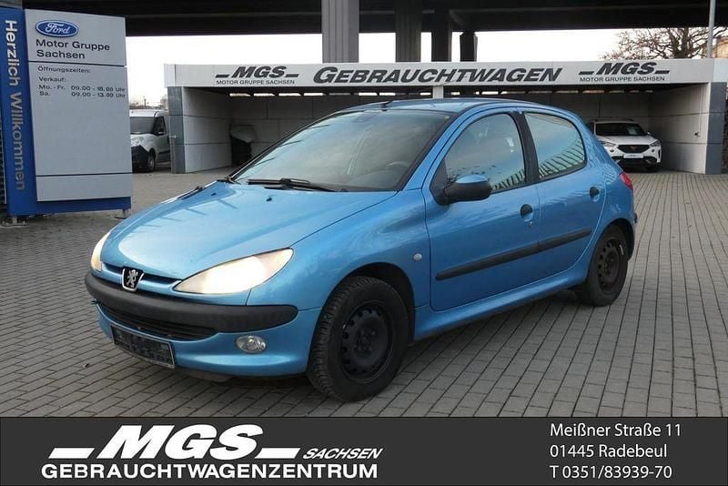 Gebraucht Peugeot 206 Style 75 PS (55 kW) 1999 Farbe blau tivoli/metalliclac Limousine