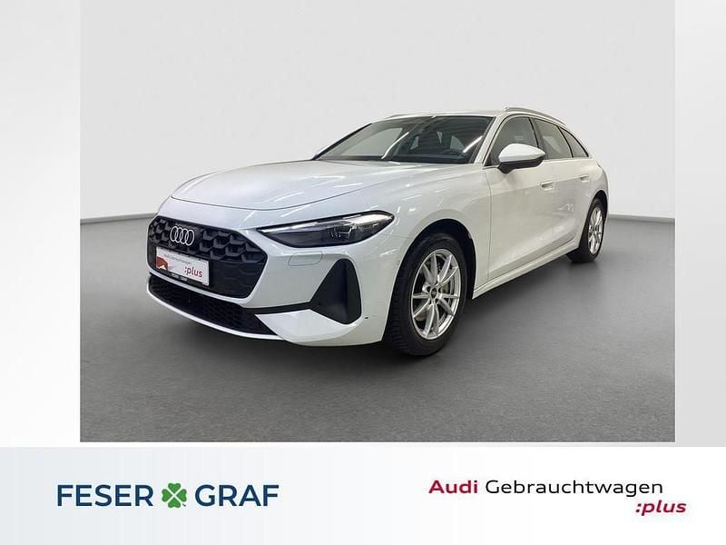Gletscherweiß Gebraucht 2025 Audi A5 Sport Kombi | 41.980 € (Superpreis) - Bild 1/4
