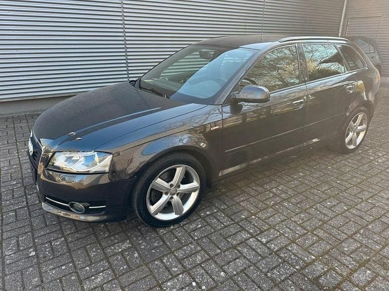 Gebraucht Audi A3 S-Line 170 PS (125 kW) 2012 Grau Kleinwagen