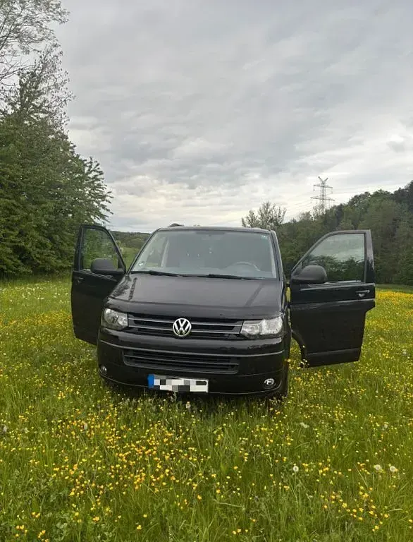 Usata VW T5 Startline 140 CV (102 kW) 2015 Nero Furgone
