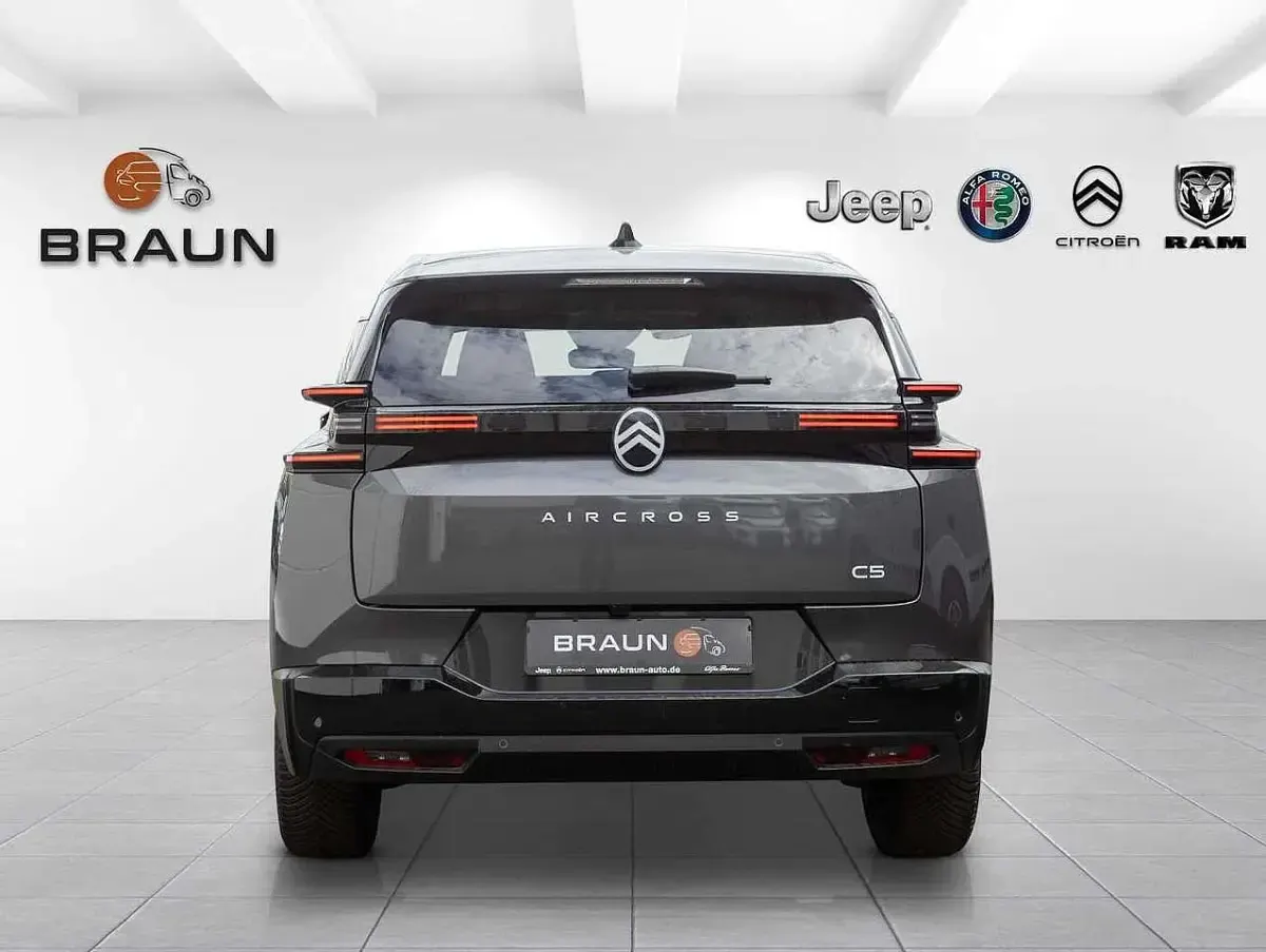 Neu Citroën C5 Aircross 145 PS (106 kW) 2026 Schwarz SUV