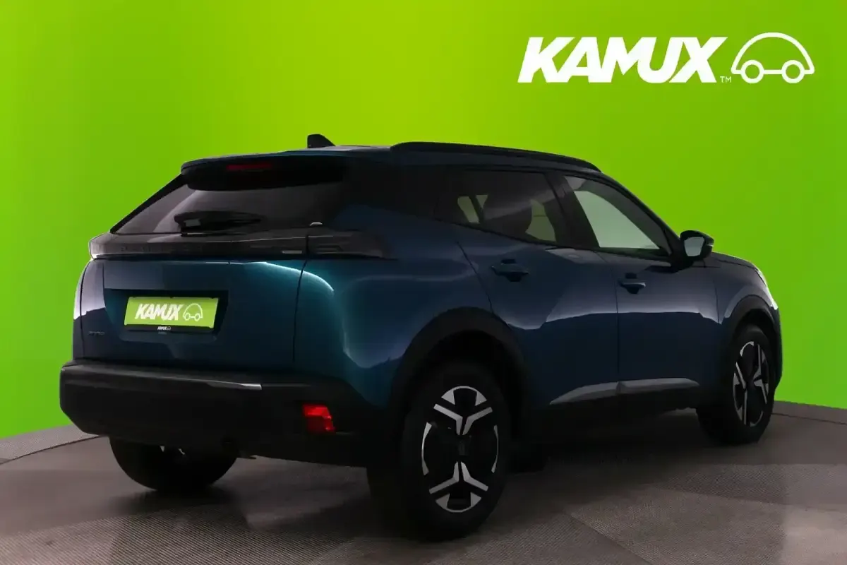 Gebraucht Peugeot 2008 Allure 101 PS (74 kW) 2025 Obsession blue paint/painted metallic ext trim type SUV