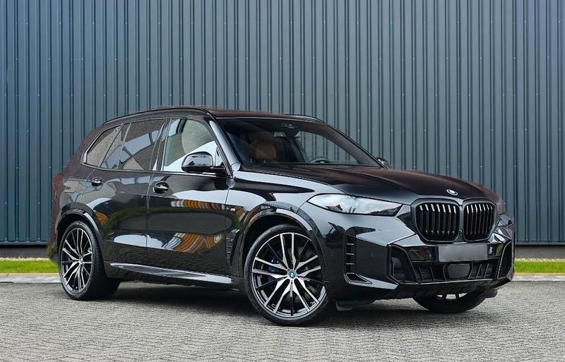 Schwarz Gebraucht 2023 BMW X5 M Sport SUV | 74.000 € (Superpreis) - Bild 1/4