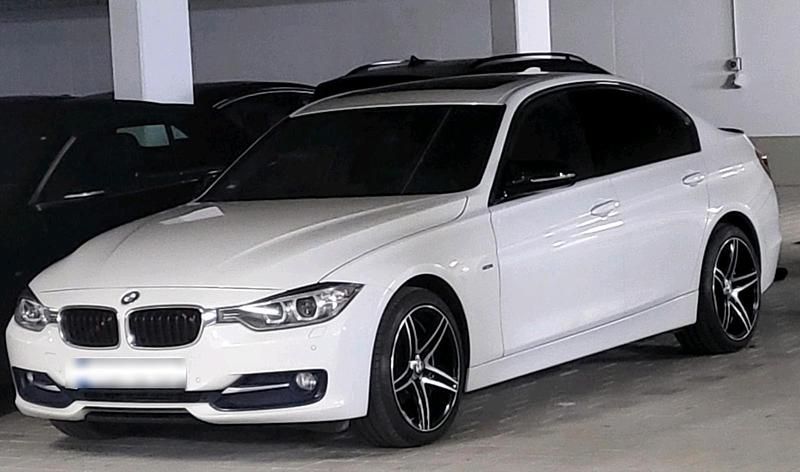 Gebraucht BMW 318 Sport Line 150 PS (110 kW) 2012 Weiß Limousine