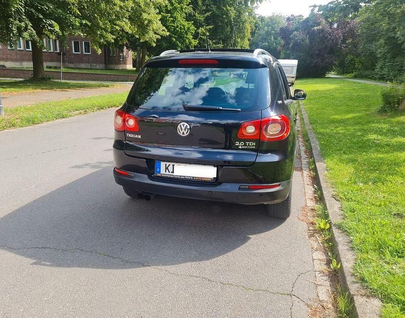 Gebraucht VW Tiguan 140 PS (102 kW) 2011 Schwarz SUV